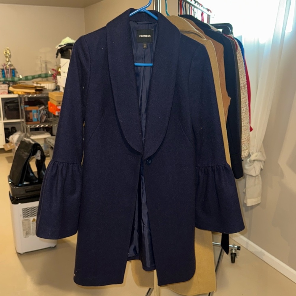 Blue express wool